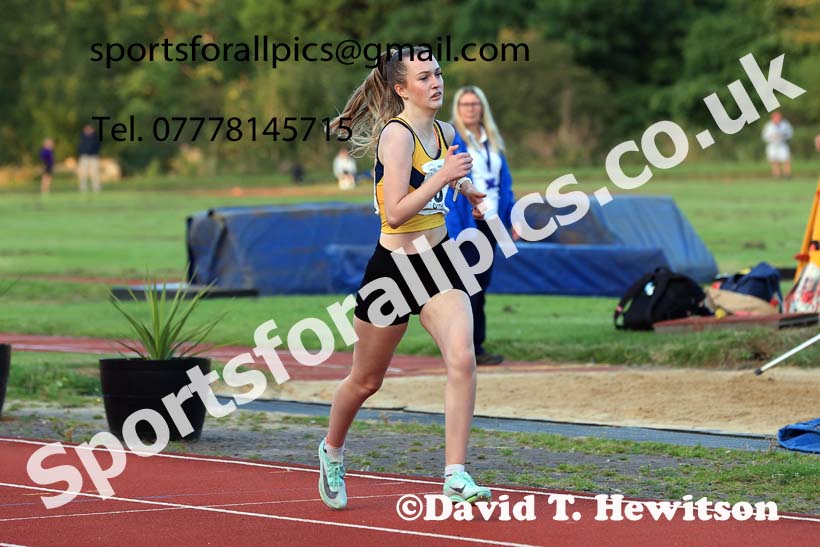 800 metres, 2024 NEGP 6, Monkton Stadium,  Wednesday, August 14th.  Photo: David T. Hewitson/Sports for All Pics
